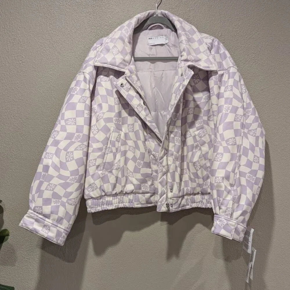 NWT- ASOS * Printed Faux Leather Bomber Jacket in Lilac * Size 12 - Picture 5 of 13